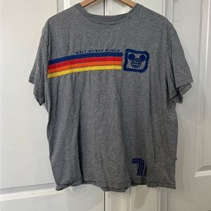 Walt Disney world grey short sleeve shirt women’s men’s size xl
L349